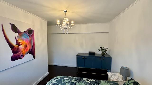 2 Bedroom Property for Sale in Sea Point Western Cape